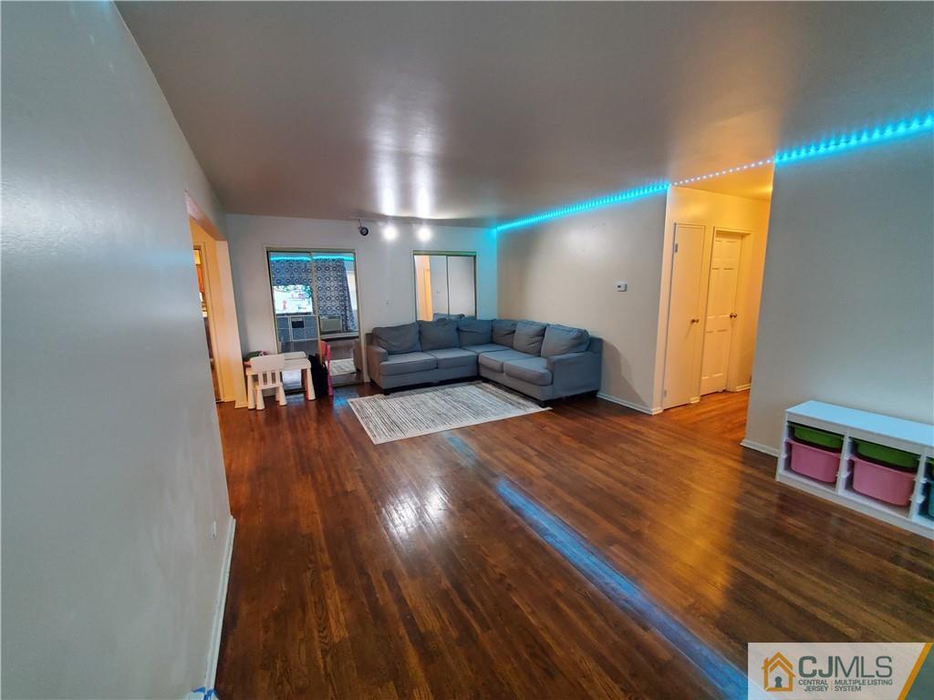 0-38A3 Woodedge Avenue #3813, Edison, New Jersey image 11