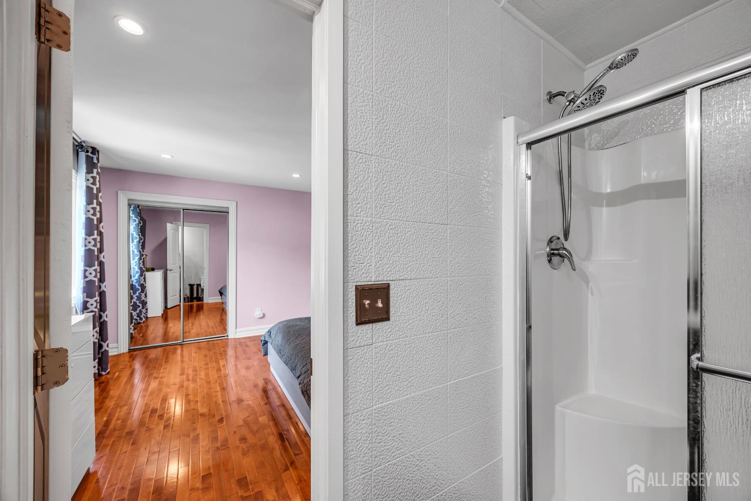 152 Redpine Loop, Old Bridge, New Jersey image 20