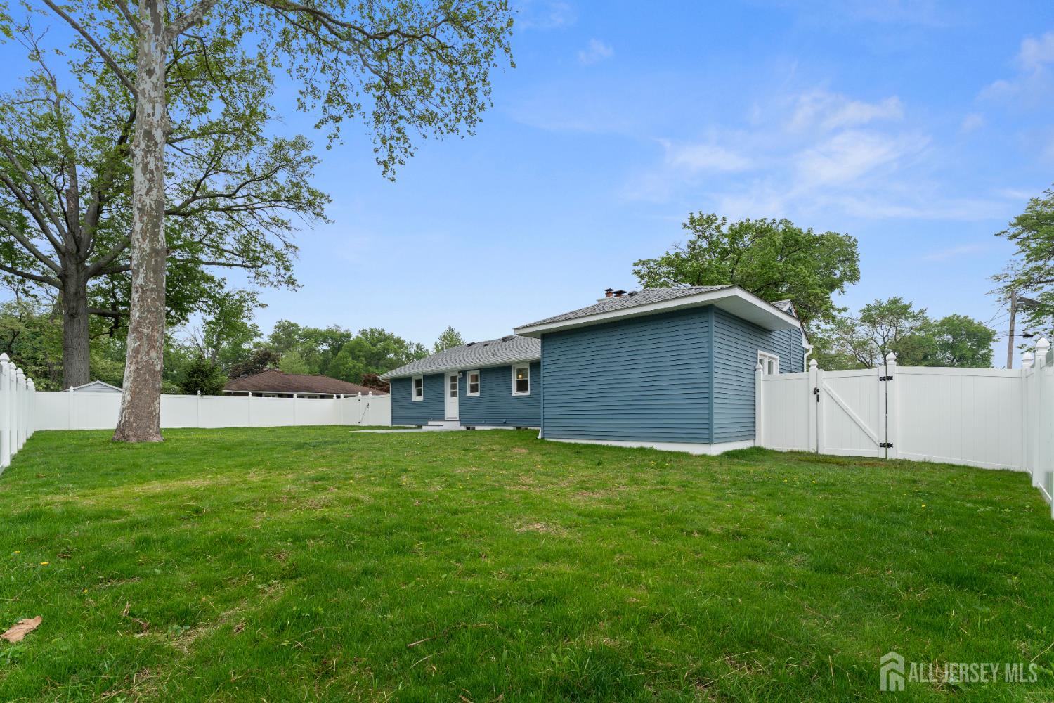 413 Main Street, Middlesex, New Jersey image 17