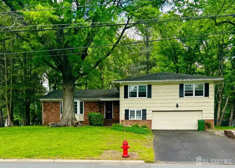 27 Clive Hills Road, Edison, NJ 08820 - MLS#: 2513368R