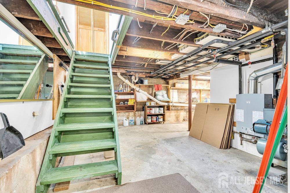 75 Lafayette Street, Milltown, New Jersey image 22