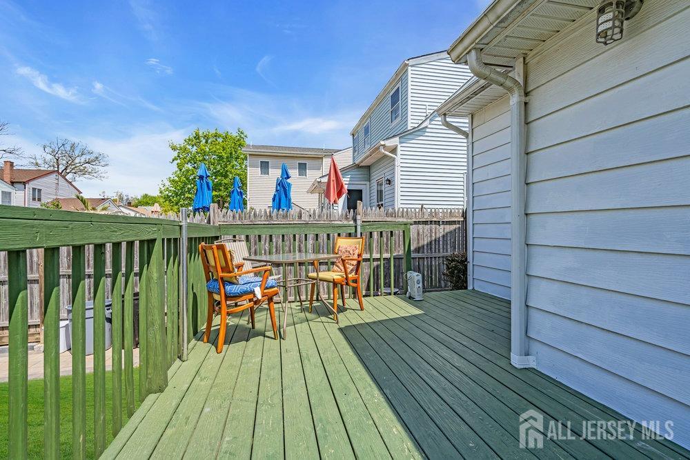 75 Lafayette Street, Milltown, New Jersey image 35