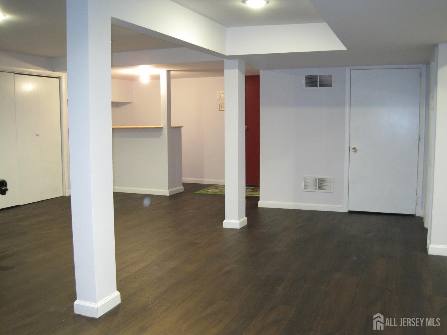 9 Salem Road, East Brunswick, New Jersey image 21