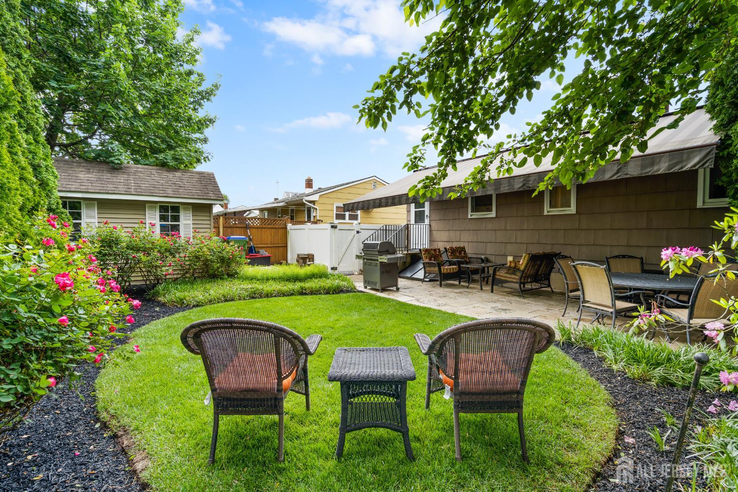 25 Suydam Avenue, Edison, New Jersey image 18