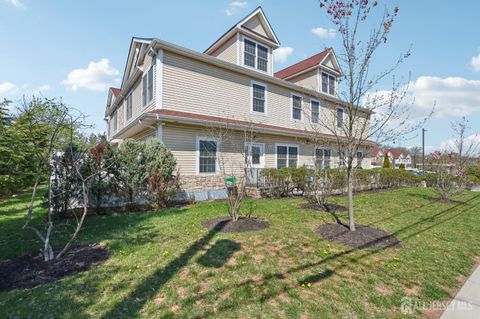 Condo For Sale - 32 Cinder Road #3<br/> Middlesex County, Edison, NJ 08820
