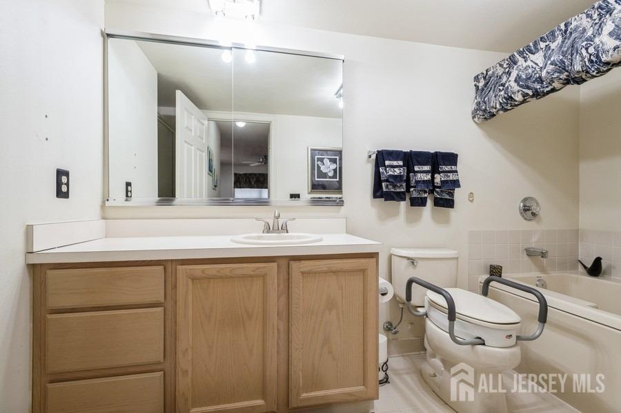273 Nighthawk Drive, Monroe Township, New Jersey image 17