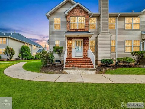 Condo For Sale - 351 Bowler Court<br/> Piscataway, NJ 08854