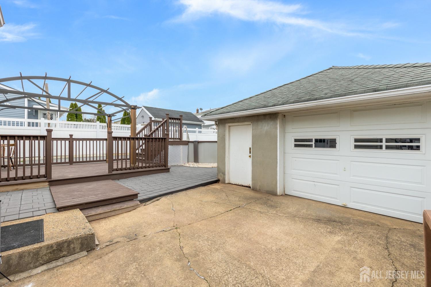 95 George Street, Carteret, New Jersey image 27