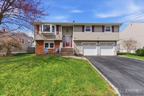 Homes For Sale - 83 Garfield Avenue<br/> Middlesex County, Colonia, NJ 07067
