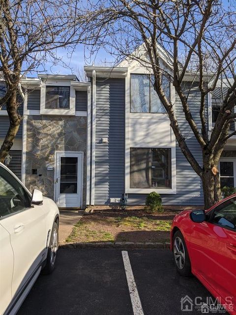 Townhouse For Rent - 5903 Hana Road<br/> Edison, NJ 08817