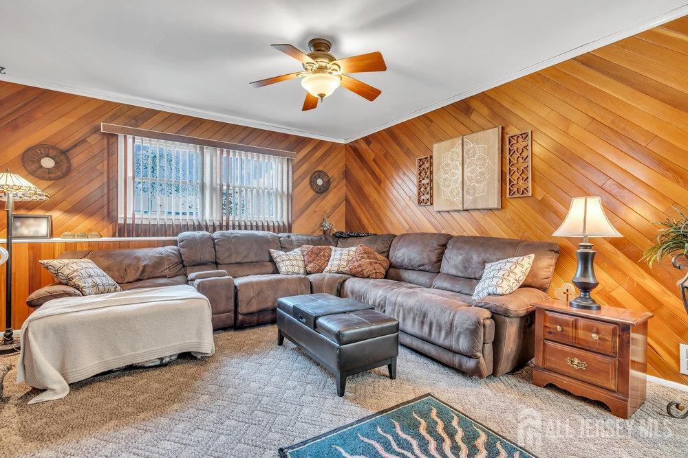 360 Cindy Street, Old Bridge, New Jersey image 16