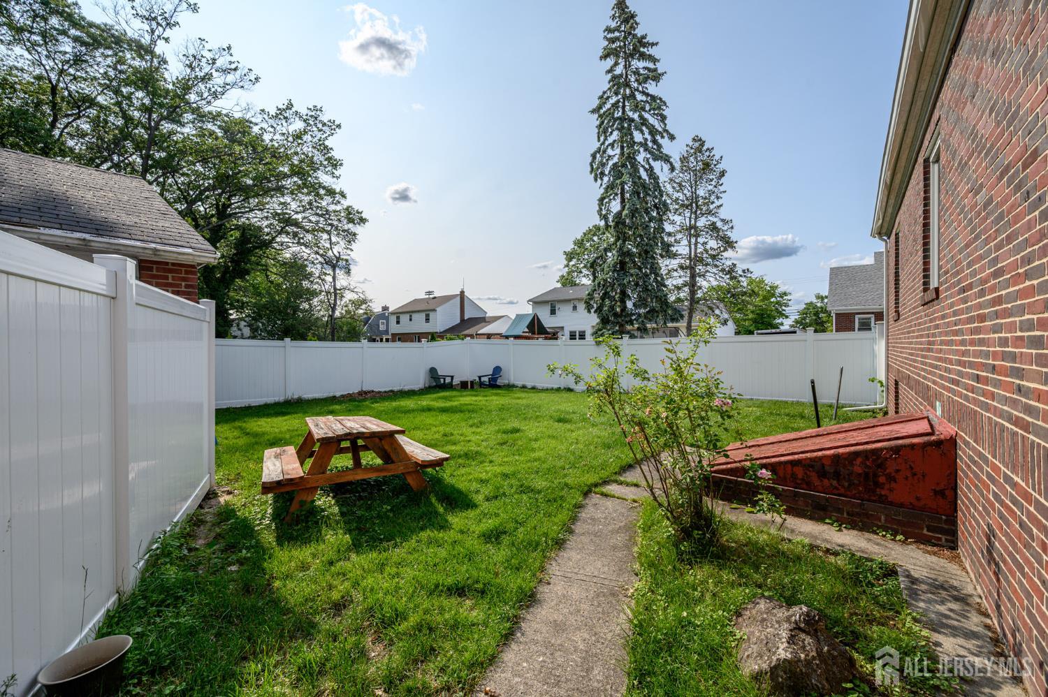 1 Pearl Street, Sayreville, New Jersey image 32