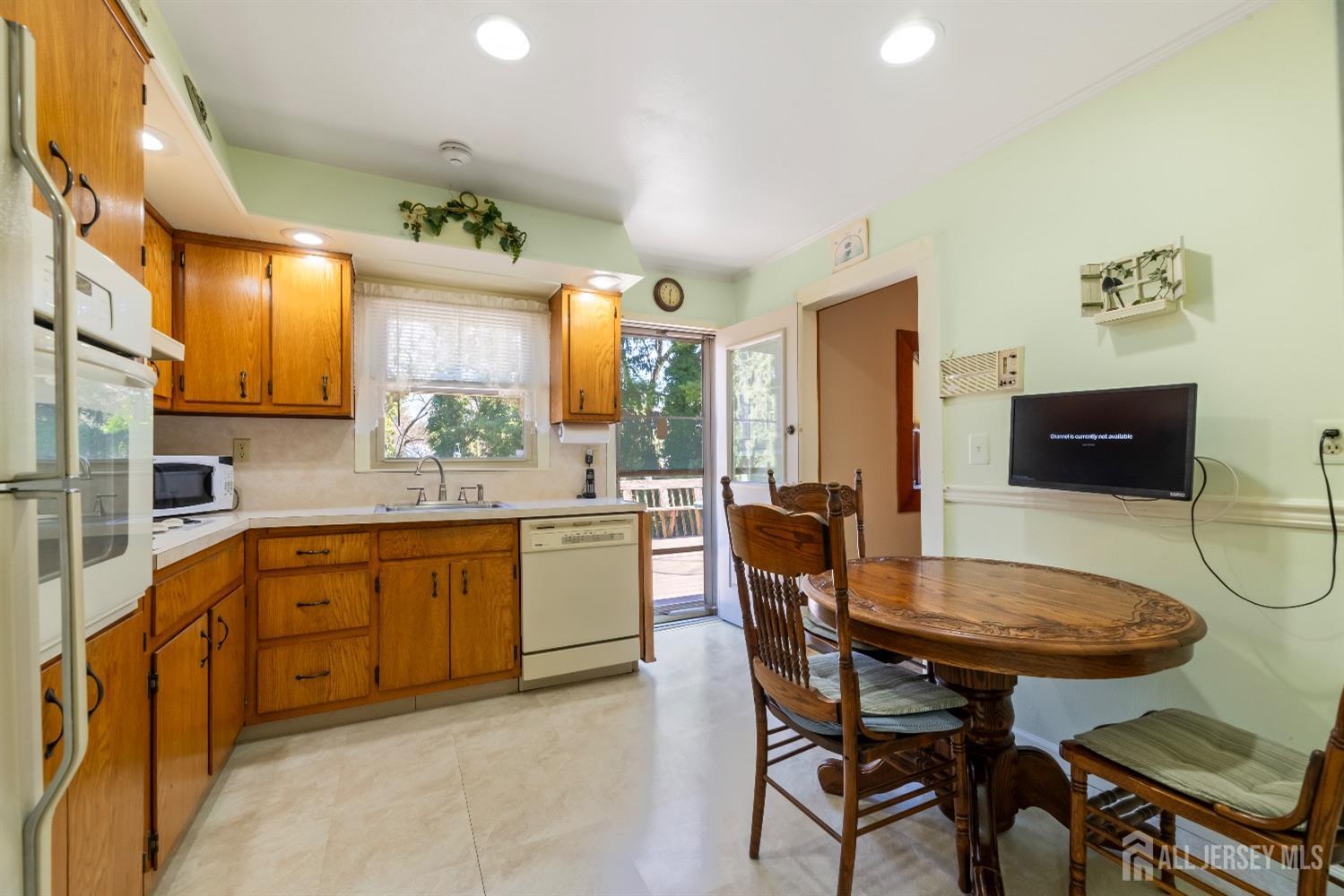 40 Seneca Road, Old Bridge, New Jersey image 11