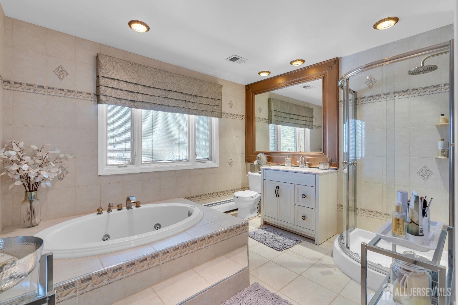 44 Ivanhoe Drive, Manalapan, New Jersey image 32
