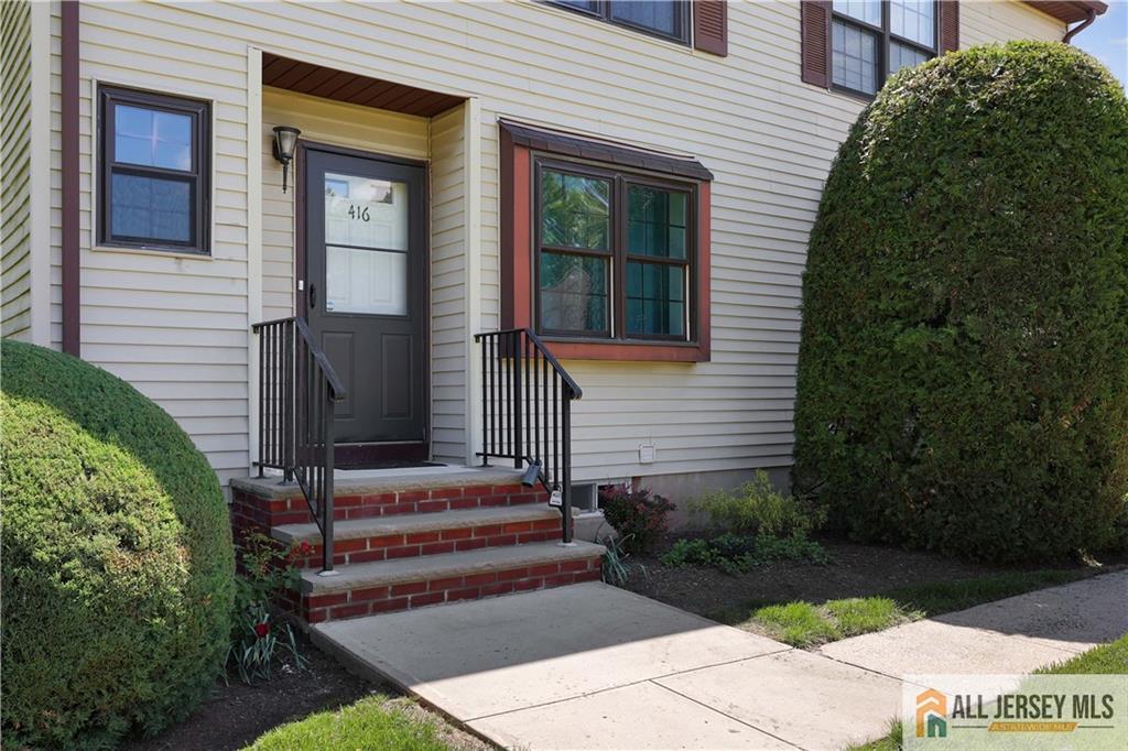 416 Wallace Street #416, Edison, New Jersey image 1