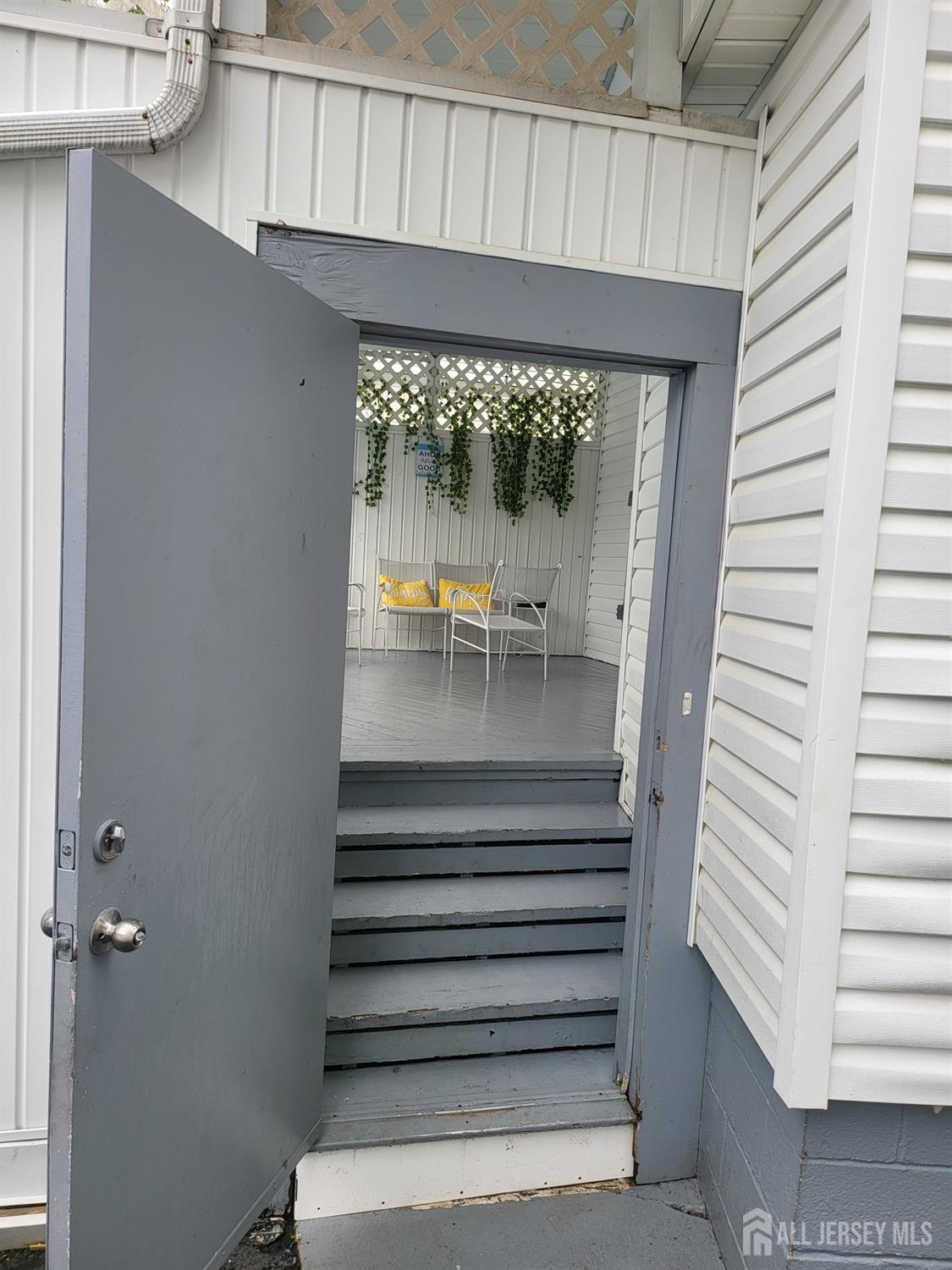 72 High Street, Perth Amboy, New Jersey image 15
