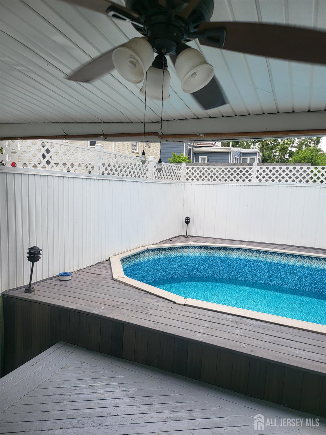 72 High Street, Perth Amboy, New Jersey image 19