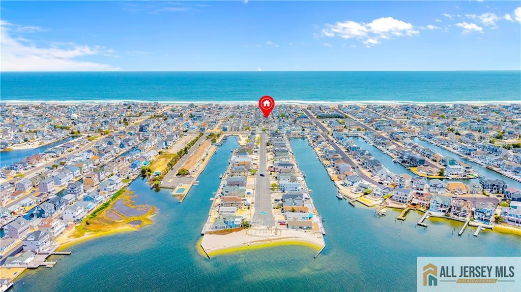 Lavallette, New Jersey, 08735, United States, 3 Bedrooms Bedrooms, ,2 BathroomsBathrooms,Residential,Active,2052125