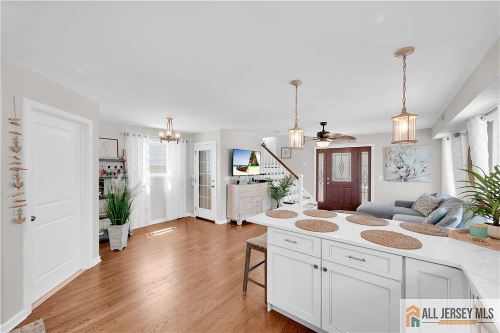 Lavallette, New Jersey, 08735, United States, 3 Bedrooms Bedrooms, ,2 BathroomsBathrooms,Residential,Active,2052125