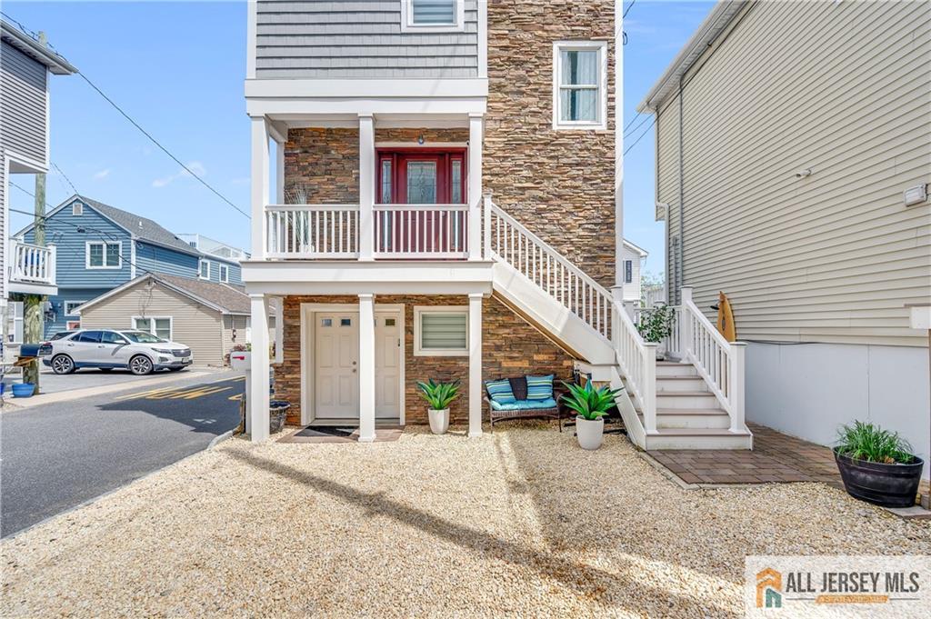 Lavallette, New Jersey, 08735, United States, 3 Bedrooms Bedrooms, ,2 BathroomsBathrooms,Residential,Active,2052125