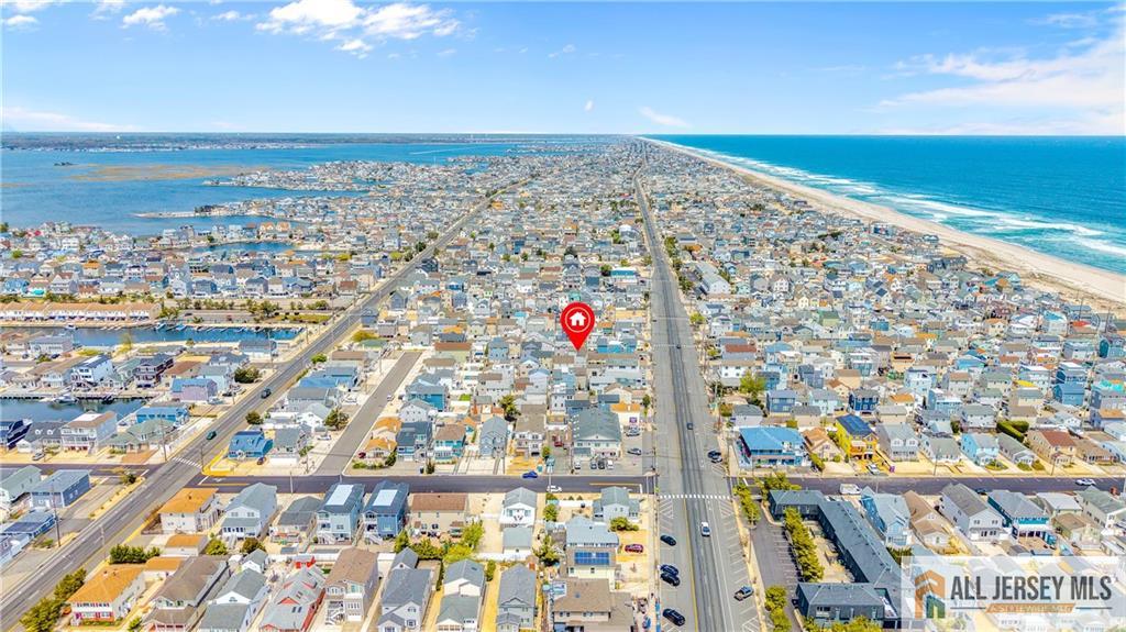 Lavallette, New Jersey, 08735, United States, 3 Bedrooms Bedrooms, ,2 BathroomsBathrooms,Residential,Active,2052125