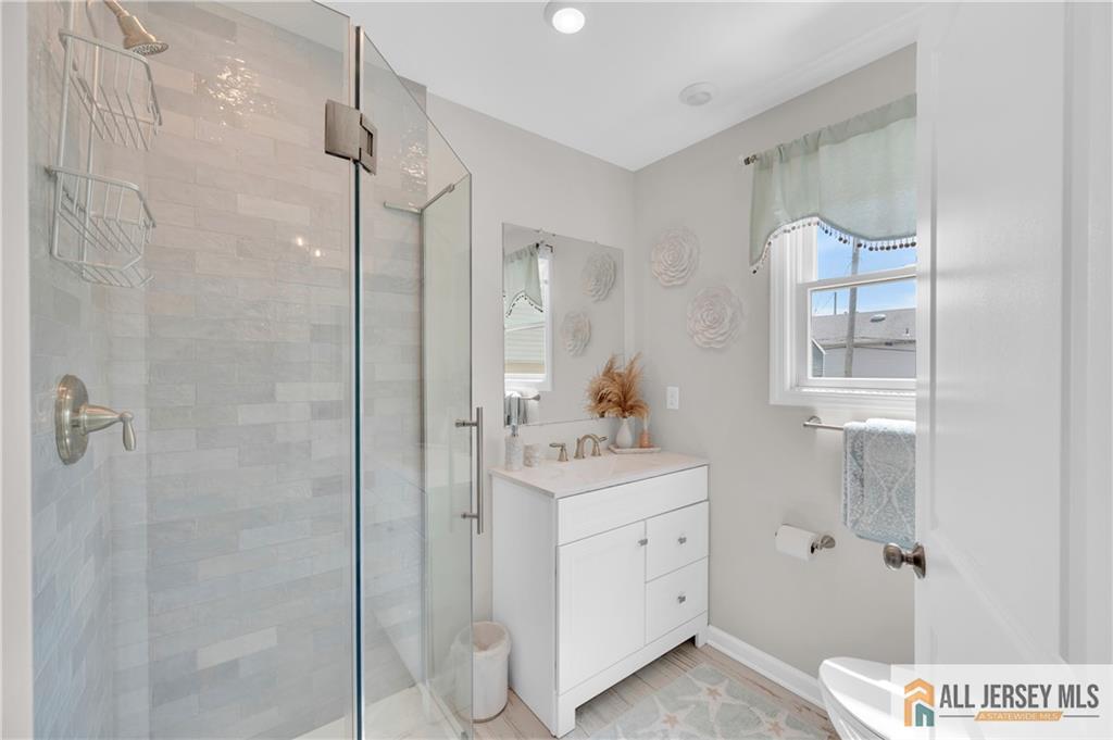 Lavallette, New Jersey, 08735, United States, 3 Bedrooms Bedrooms, ,2 BathroomsBathrooms,Residential,Active,2052125
