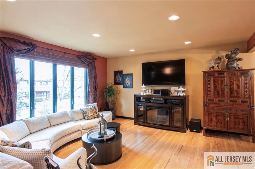 1210 Cherokee Road, North Brunswick, New Jersey image 6