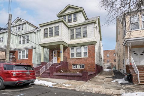 Multifamily For Sale - 7 Mapes Terrace<br/> Newark, NJ 07112