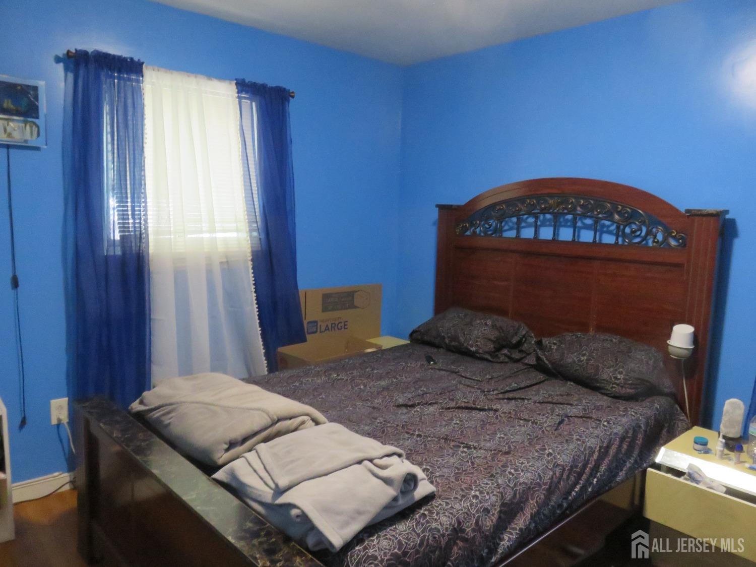 747 Catherine Street, Perth Amboy, New Jersey image 5