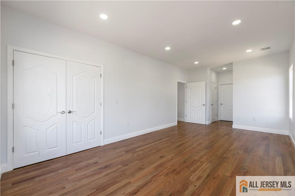 452 Raritan Boulevard, Old Bridge, New Jersey image 9