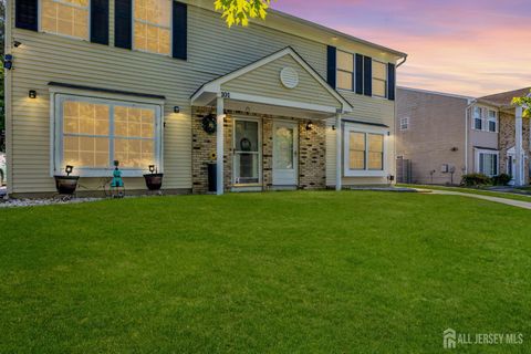Condo For Sale - 103 Brewster Circle<br/> Old Bridge, NJ 08857