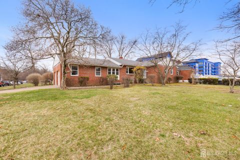 Homes For Sale - 1205 Parkway Avenue<br/> Mercer County, Ewing, NJ 08628