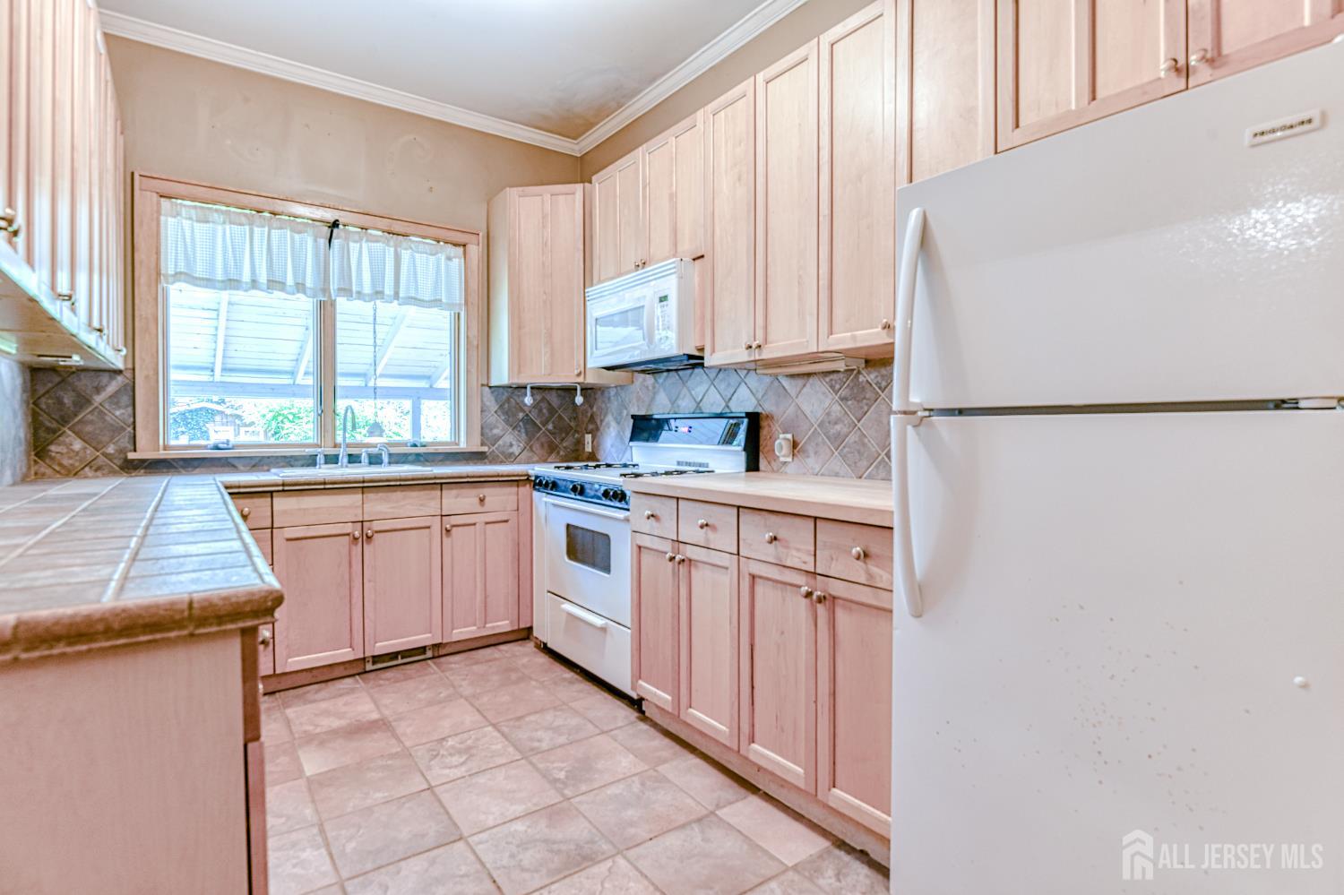769 Chimney Rock Road, Bridgewater, New Jersey image 9