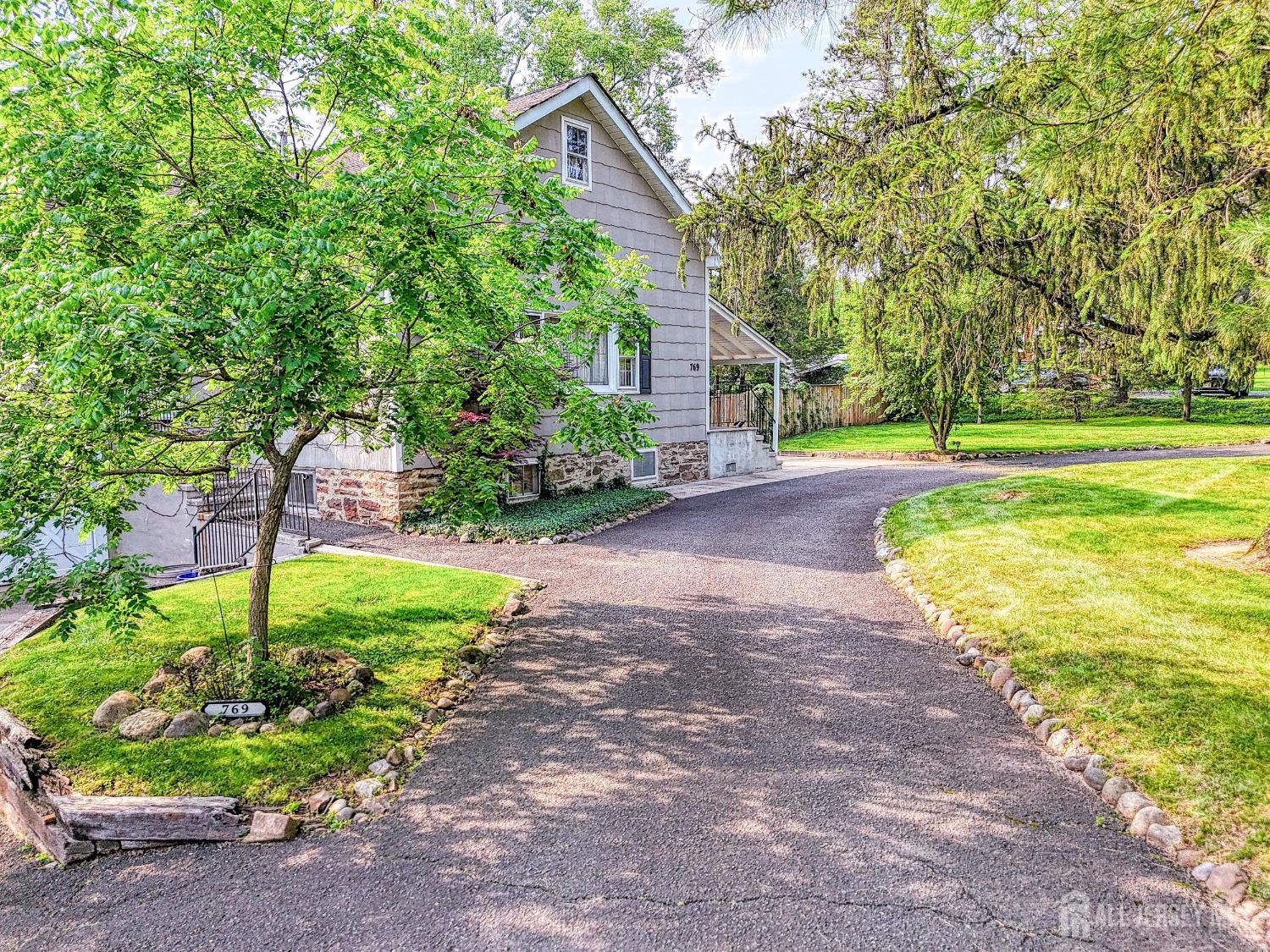 769 Chimney Rock Road, Bridgewater, New Jersey image 3