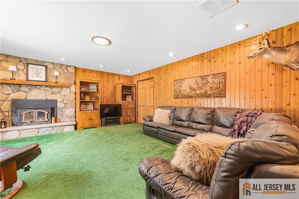 226 Gravel Hill Road, Monroe Township, New Jersey image 15