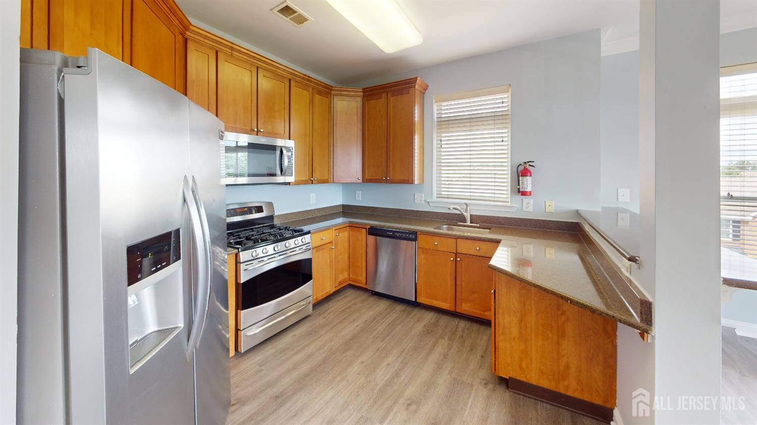 6306 Fernandez Court, Sayreville, New Jersey image 18
