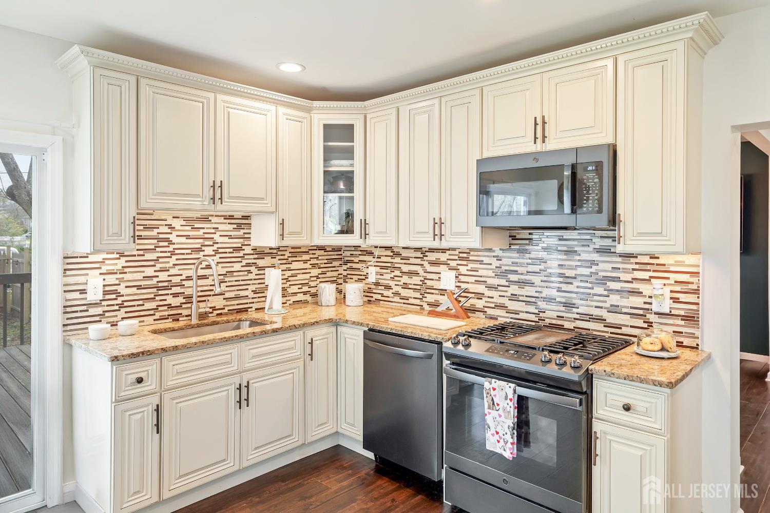 564 Marlboro Road, Old Bridge, New Jersey image 15