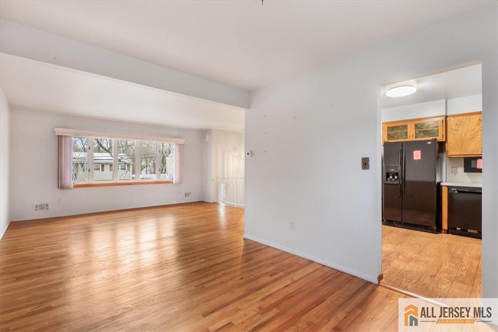 7 Chestnut Drive, Matawan, New Jersey image 7