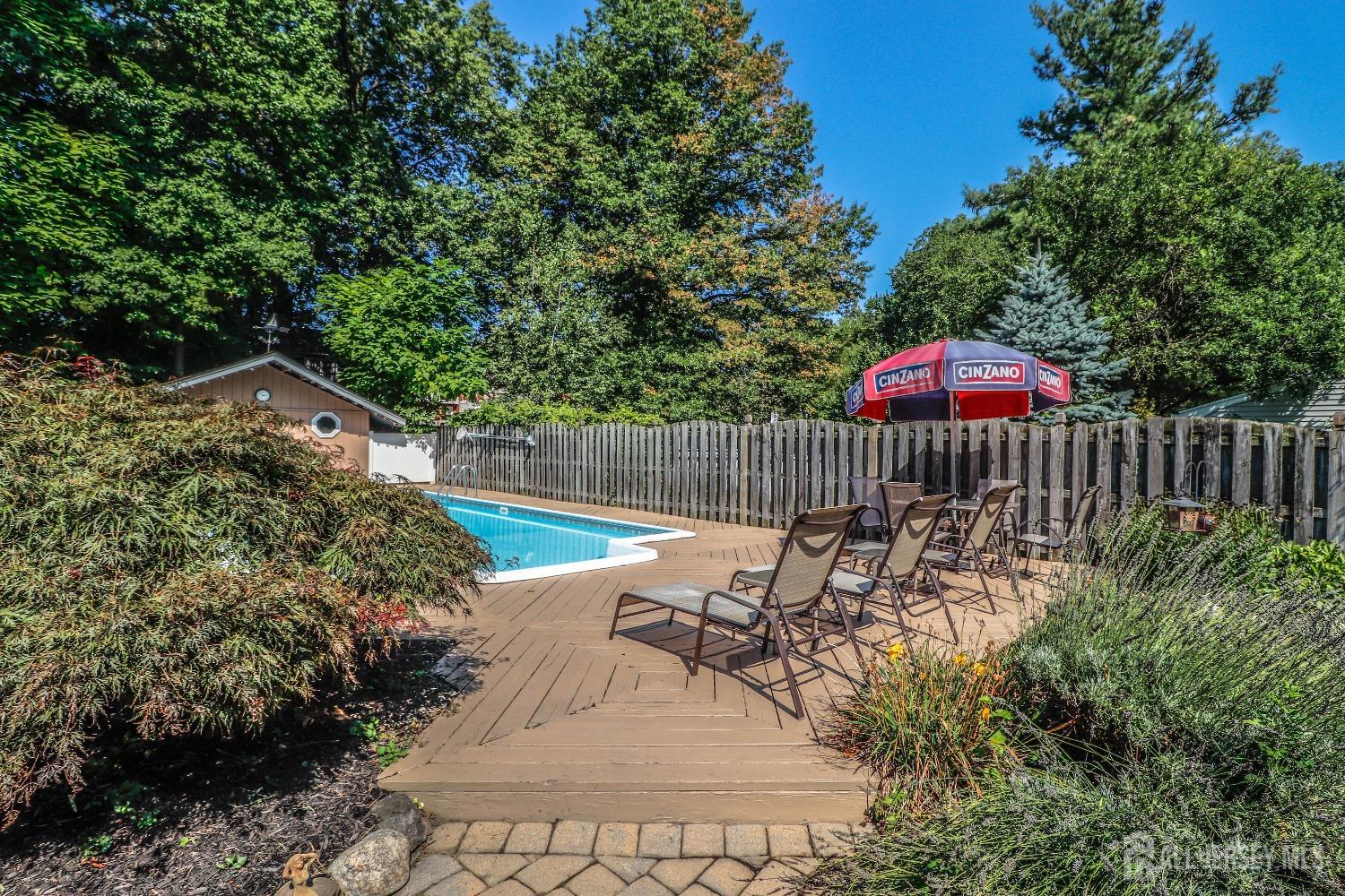 11 Beekman Avenue, Colonia, New Jersey image 35