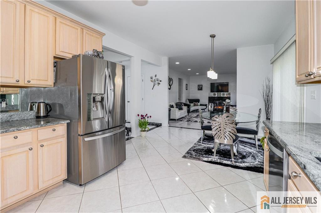 11 Markham Circle, Old Bridge, New Jersey image 15