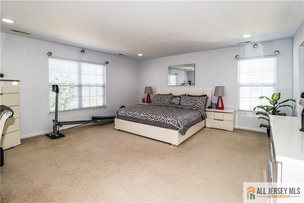 11 Markham Circle, Old Bridge, New Jersey image 30