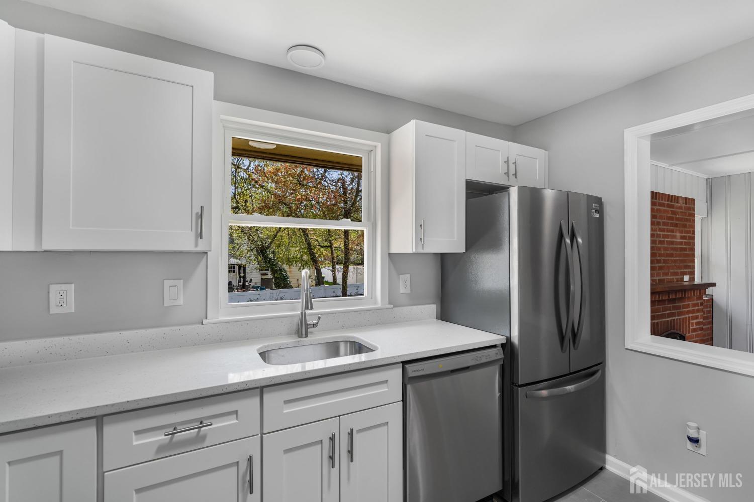 569 Holmdel Road, Hazlet, New Jersey image 10