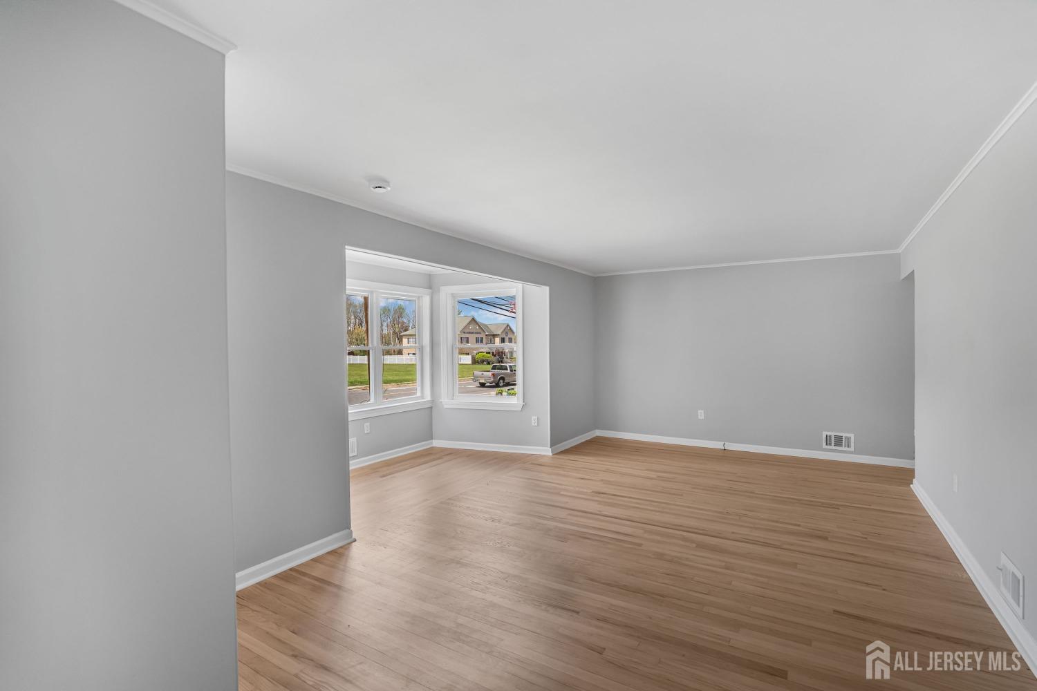 569 Holmdel Road, Hazlet, New Jersey image 11