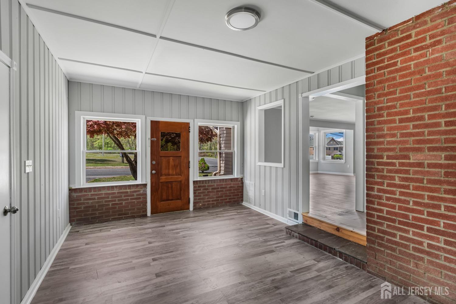 569 Holmdel Road, Hazlet, New Jersey image 8