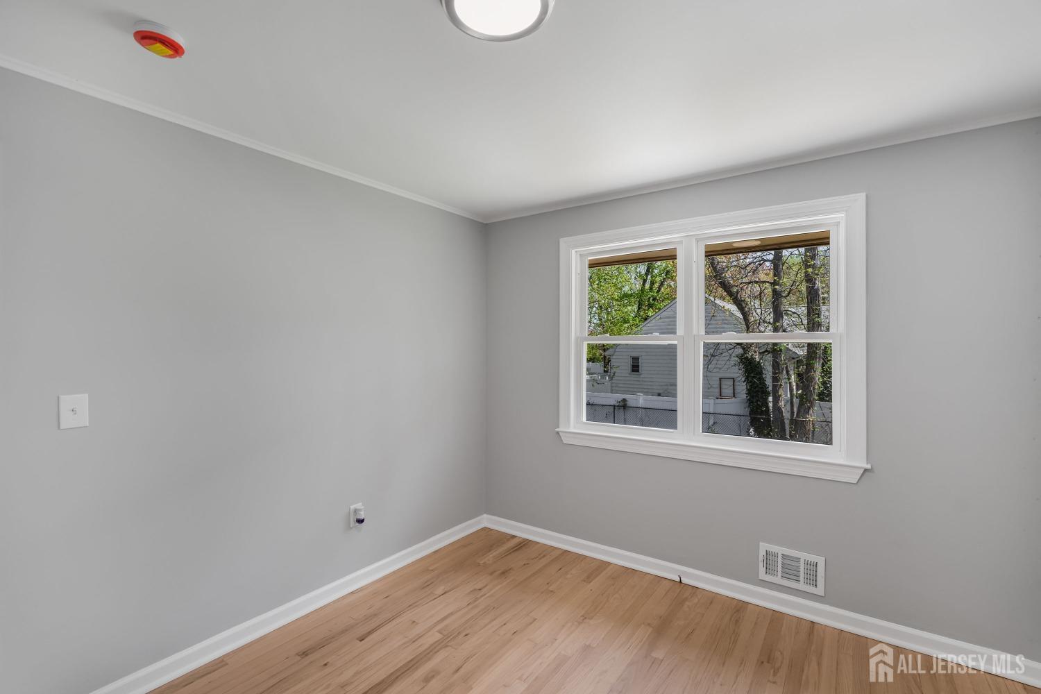 569 Holmdel Road, Hazlet, New Jersey image 15