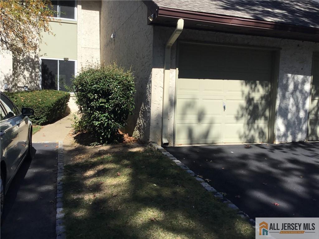 Plainsboro, New Jersey 08536, United States, 3 Bedrooms Bedrooms, ,3 BathroomsBathrooms,Residential,Active,221196