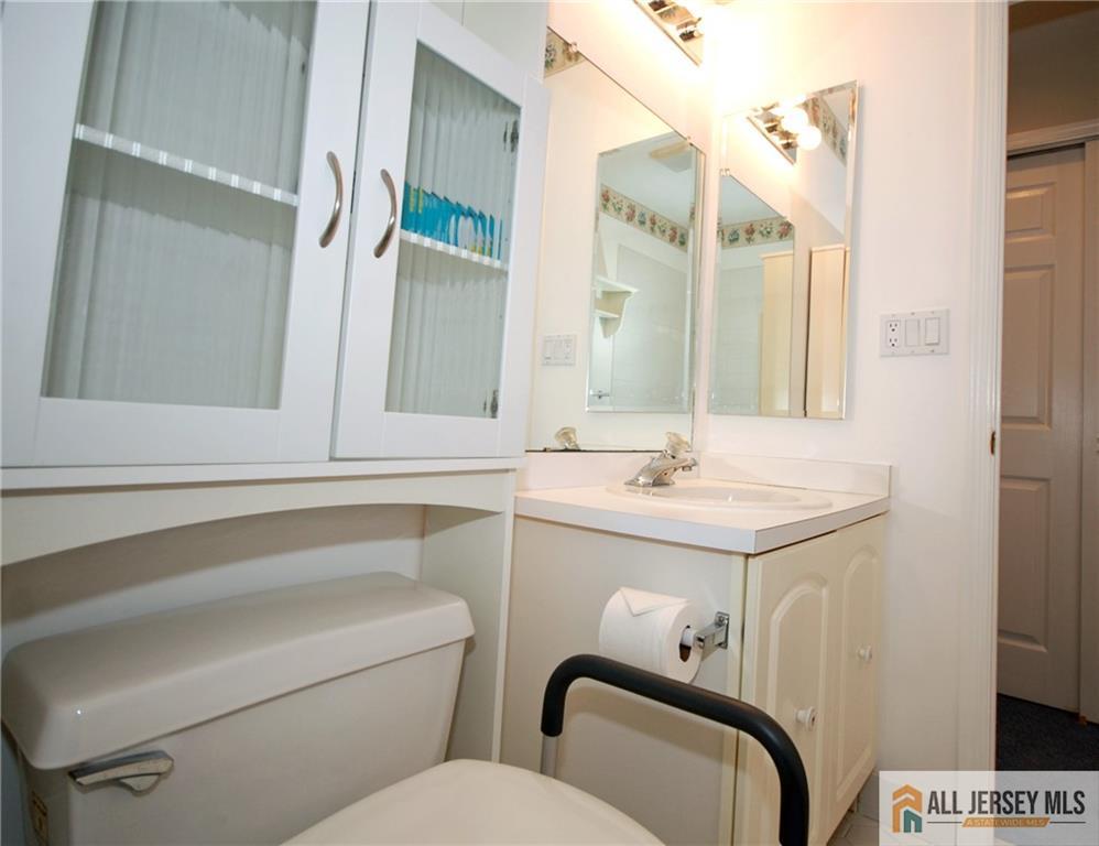 61 Winthrop Road #A, Monroe Township, New Jersey image 32