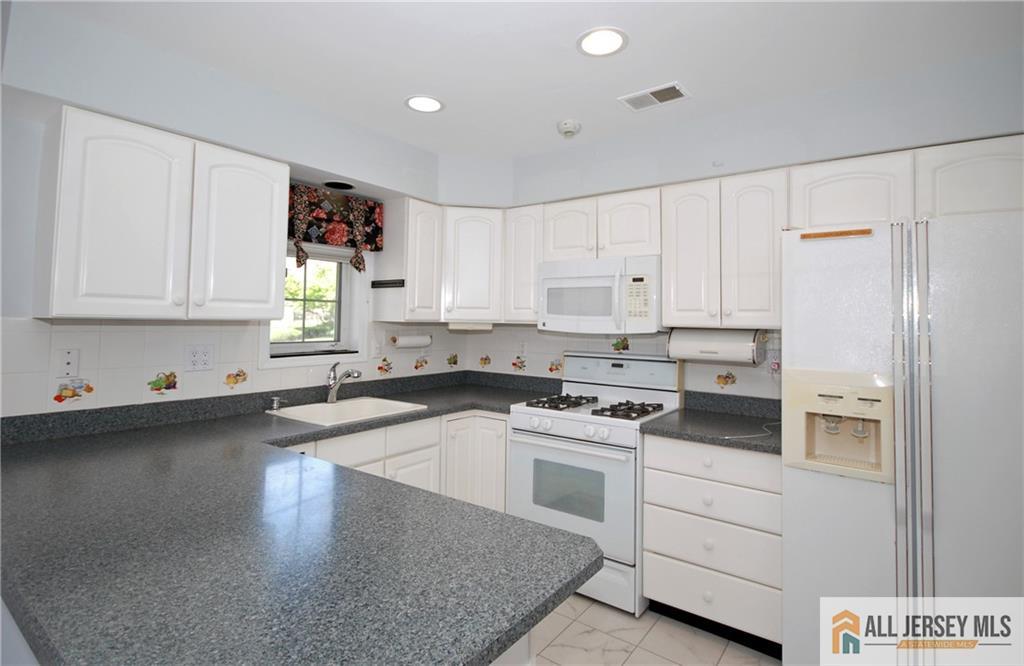 61 Winthrop Road #A, Monroe Township, New Jersey image 15