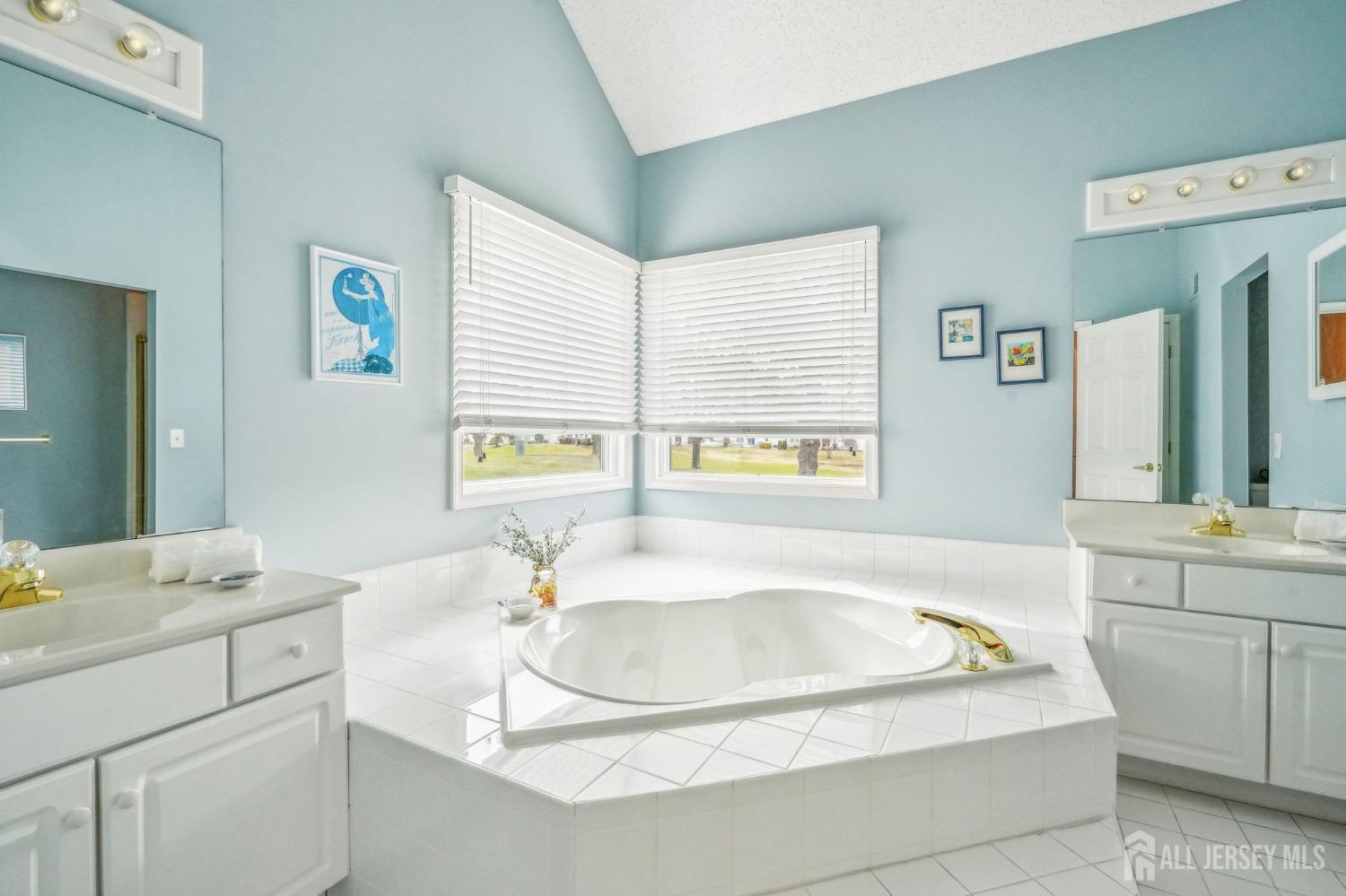 109 Leeds Lane, Monroe Township, New Jersey image 10