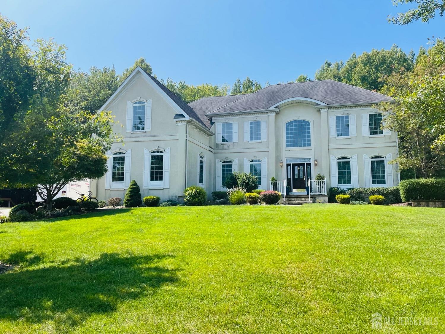 9 Stonegate Drive, Monroe Township, New Jersey image 1